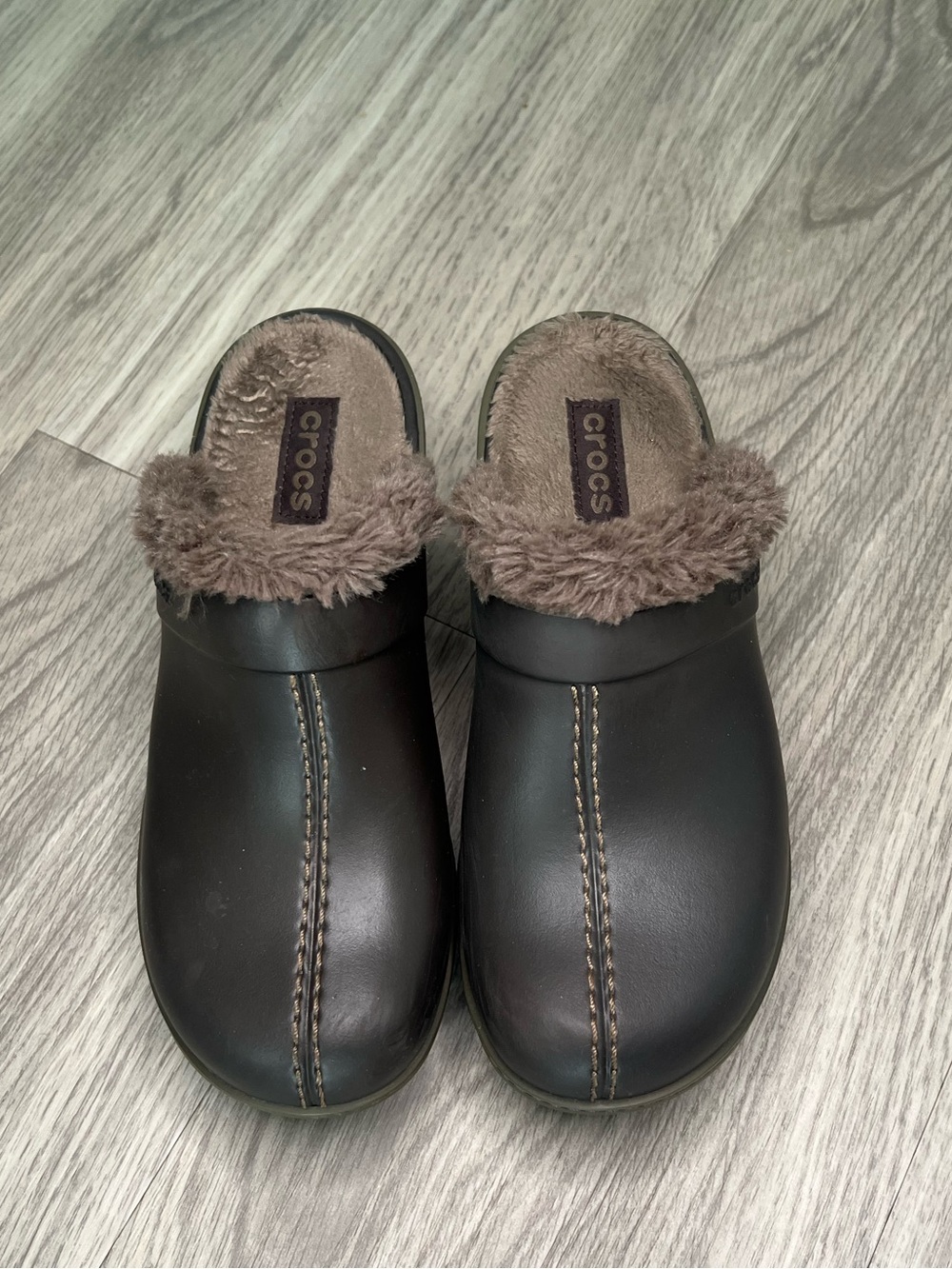 CROCS Cobbler Eva Faux Fur Lined Clogs/Mules Women's Sz 8 *FLAW